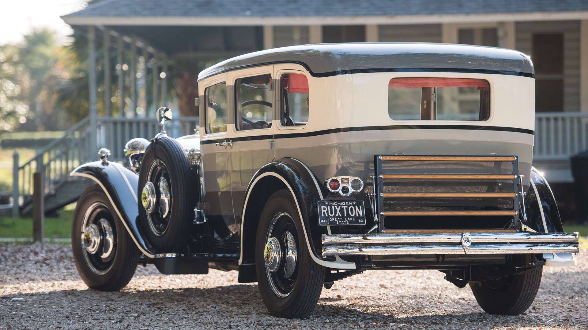 寂静猎手,NBA季后赛之夜,伊萨克编织对手无解的沉默之网