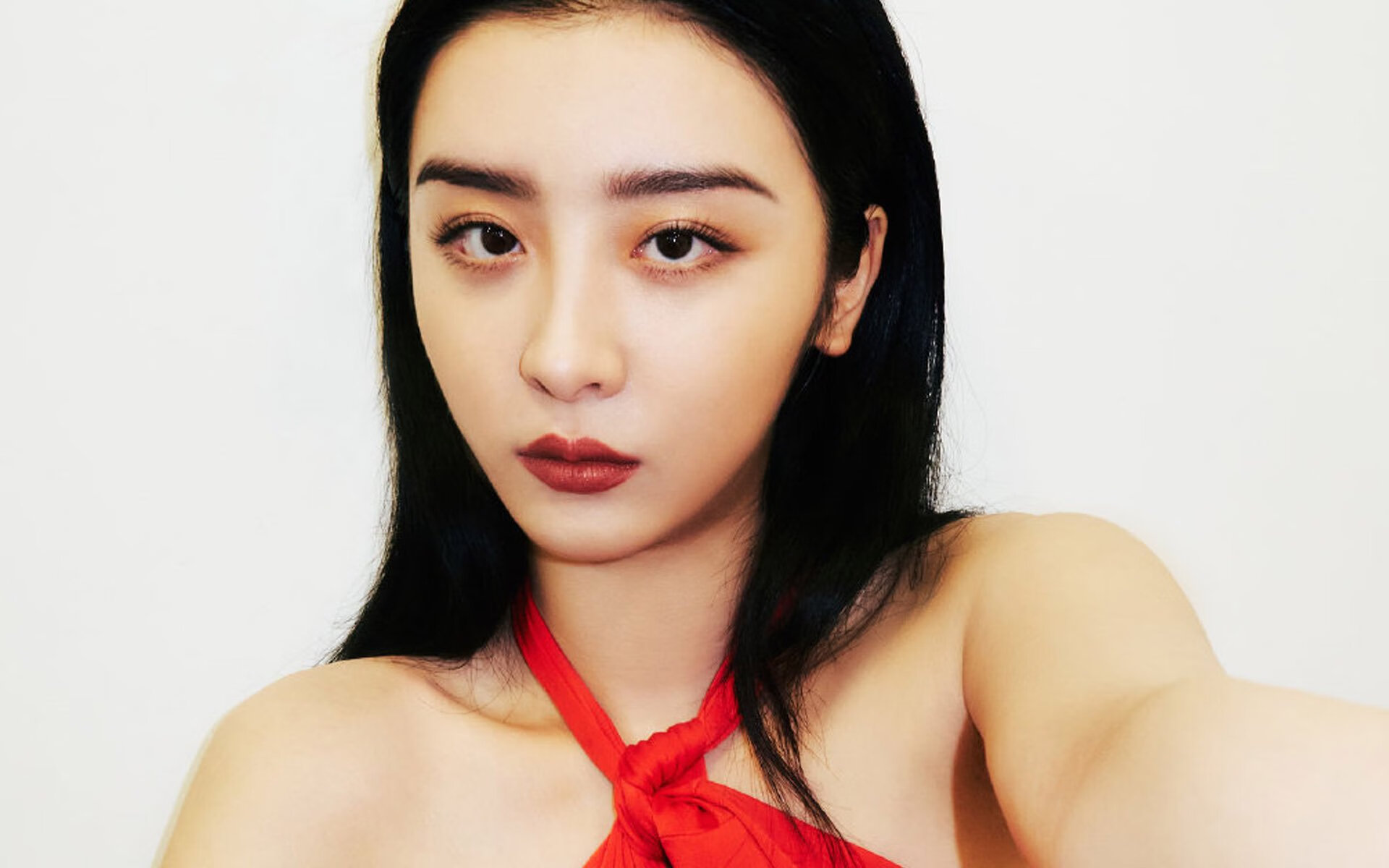 开云体育平台APP-球场的弯道，赛道的篮筐，当独行侠化身赛车手接管终局