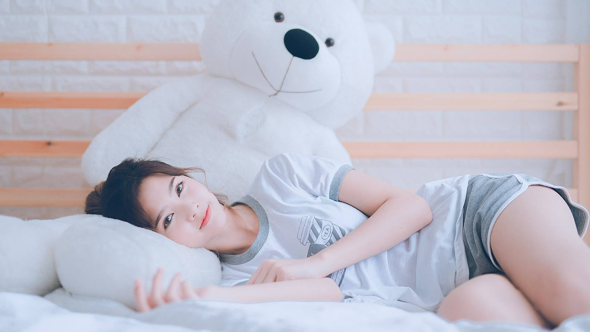 开云体育-魔术终结尼克斯连胜神话，浓眉关键一役改写东部格局