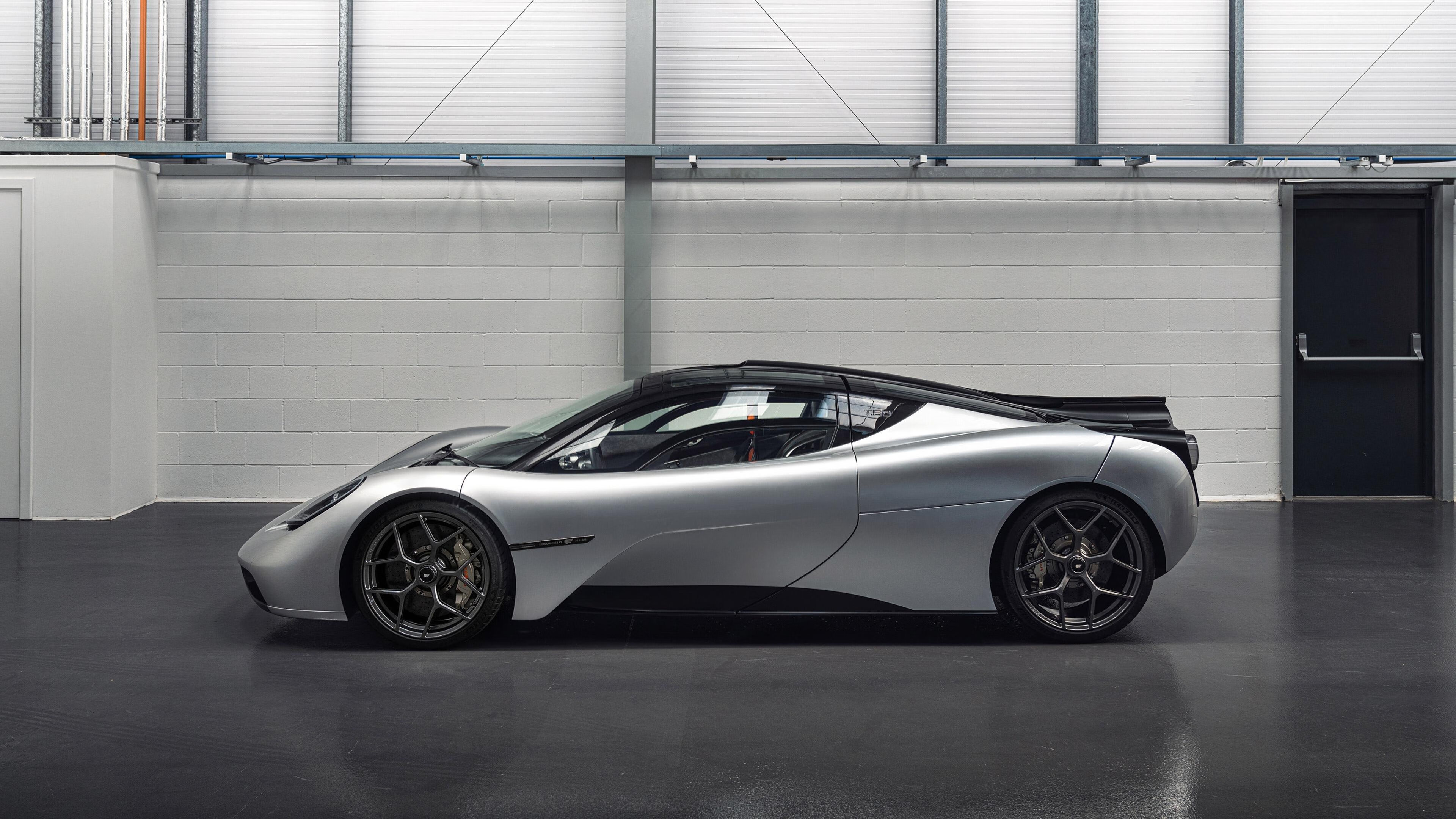 开云体育中国-20分钟奇迹，金玟哉惊魂一头，喀麦隆一波带走丹麦