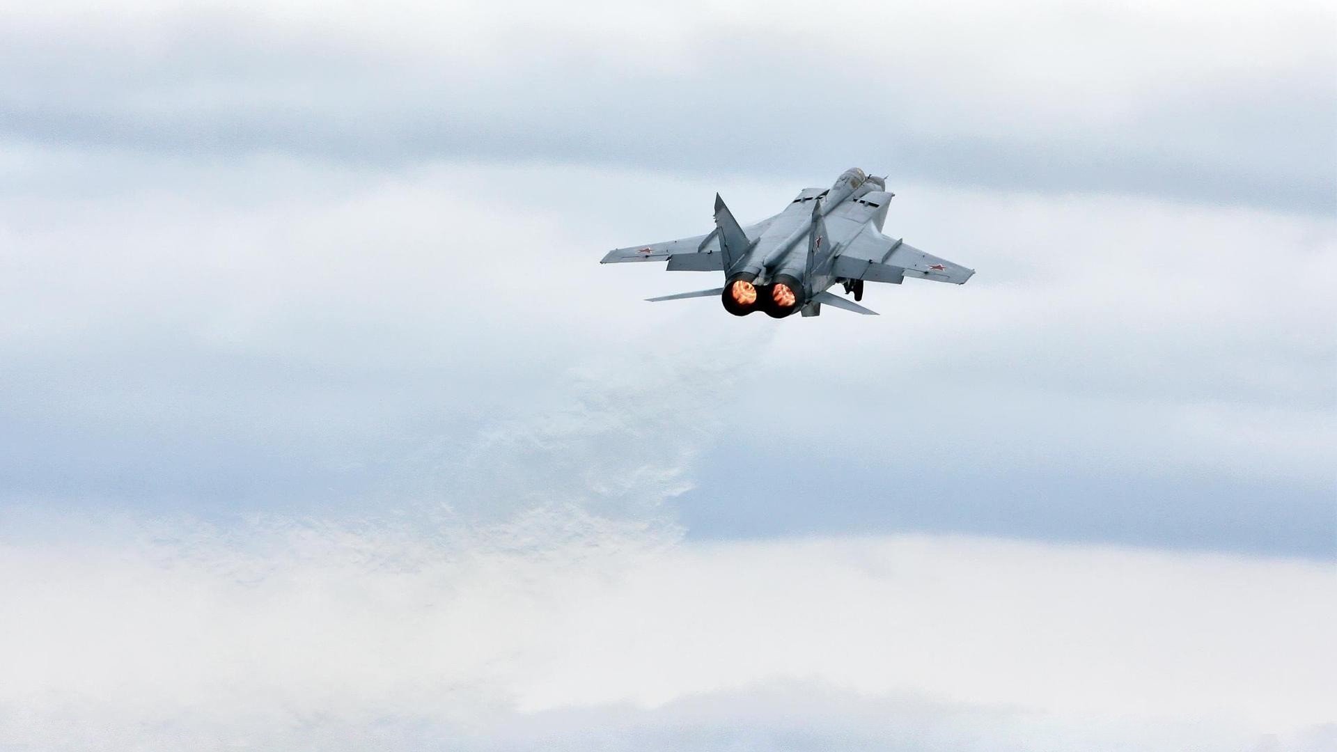 NBA总决赛的绿色奇迹,当爱尔兰国王统治美利坚